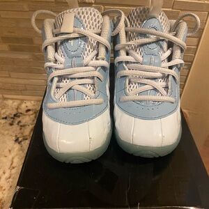 Nike Little Posite Kids Sneakers - Aura Worn Blue (Ice Blue)